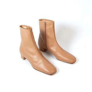 New By Far Este bootie boot size 36 Nude color never worn